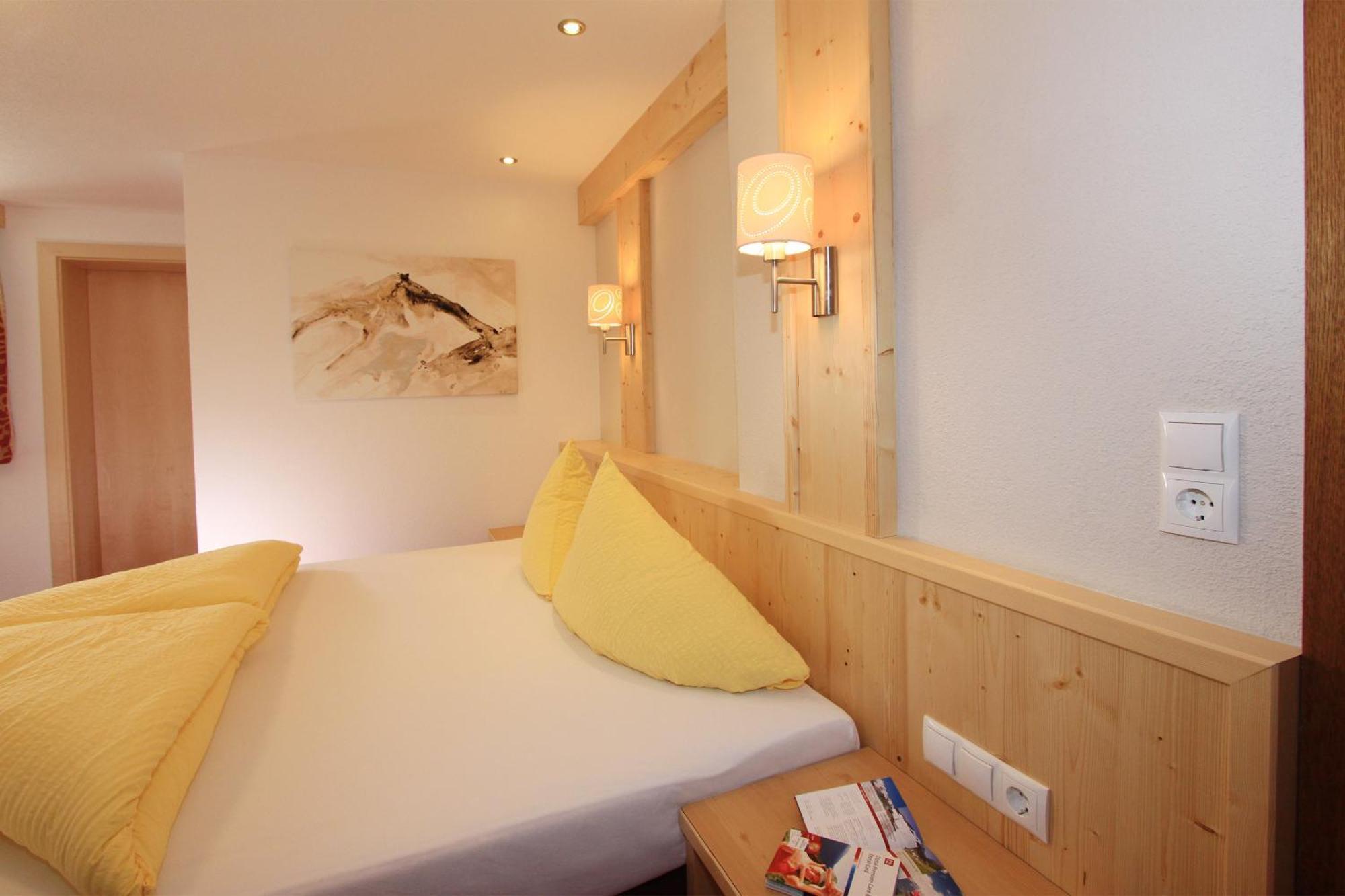 Haus Stefanie Hotel Сьолден Стая снимка