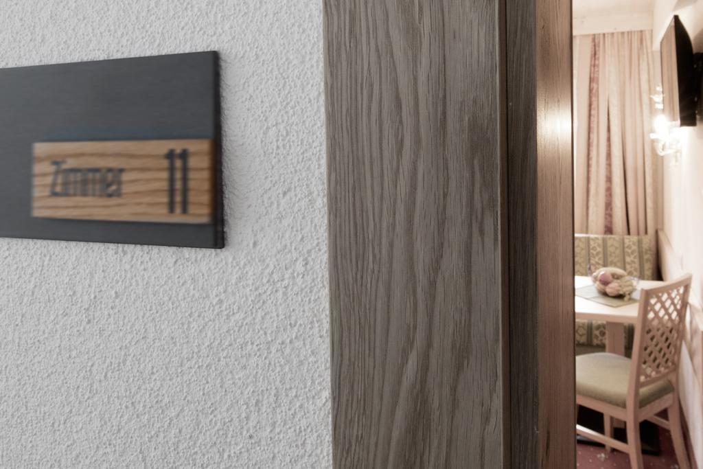 Haus Stefanie Hotel Сьолден Екстериор снимка