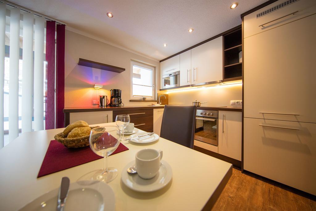 Haus Stefanie Hotel Сьолден Екстериор снимка